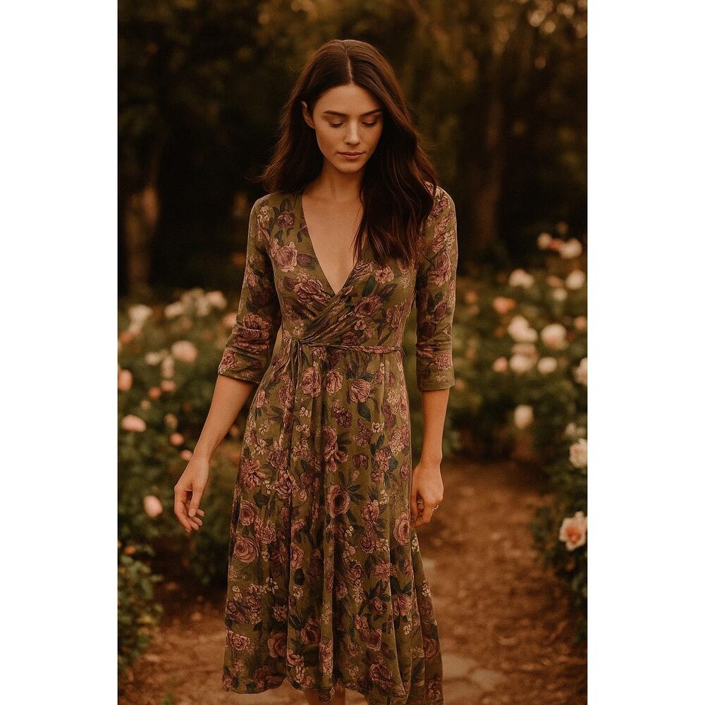 Mia Joy Floral Wrap Midi Dress | Green Boho V-Neck Feminine Dainty | Sz 10 | NWT